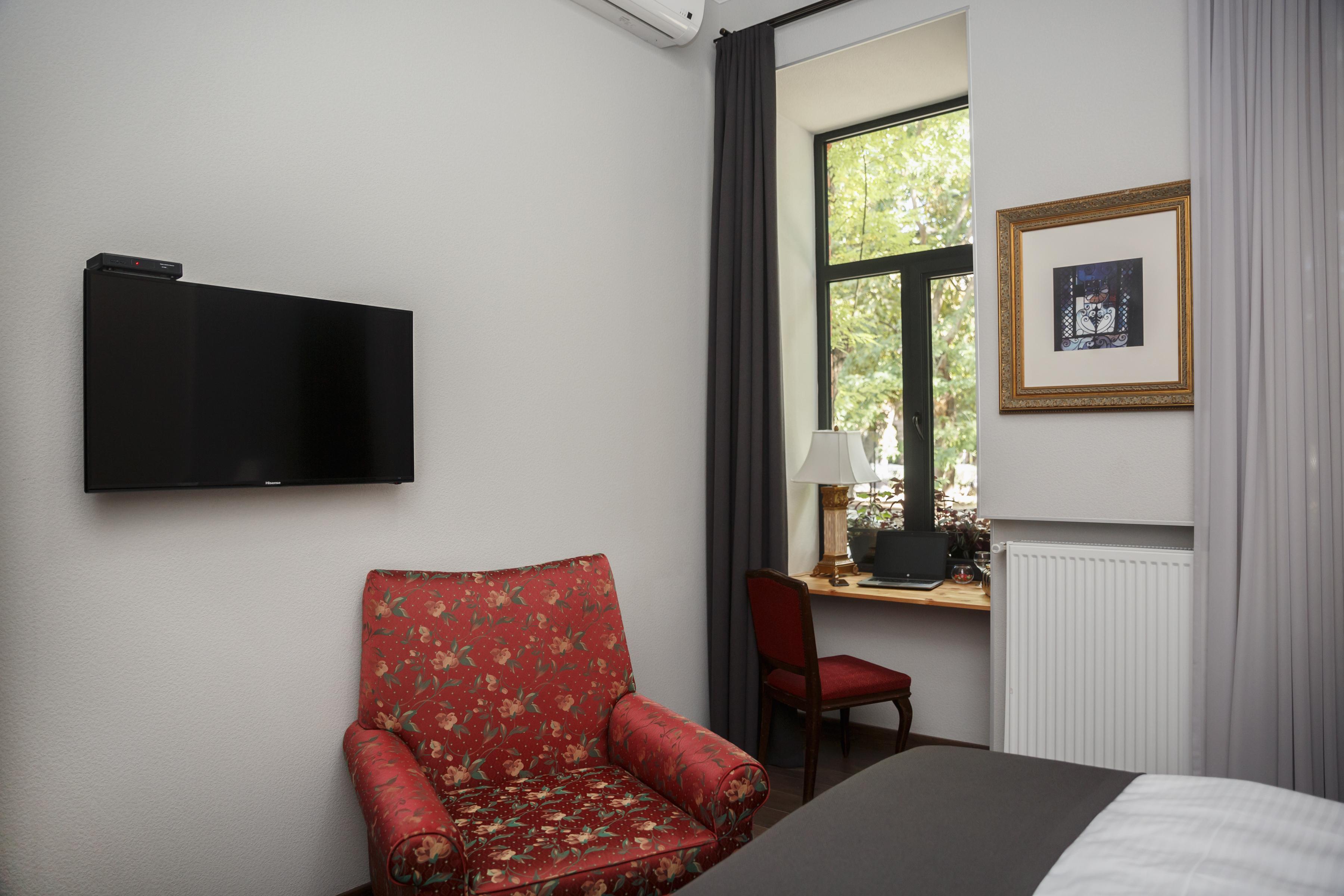 Tea For Two Hotel 4*